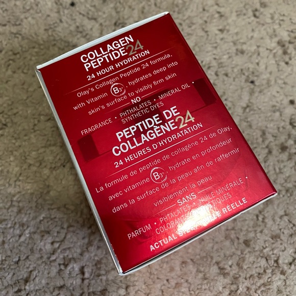Olay Regenerist Collagen Peptide 24 MAX Face Moisturizer, Fragrance Free - Picture 2 of 4